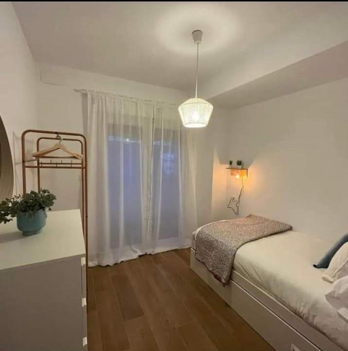 Embrujo Nazari 1 Apartment Cenes De La Vega Bagian luar foto